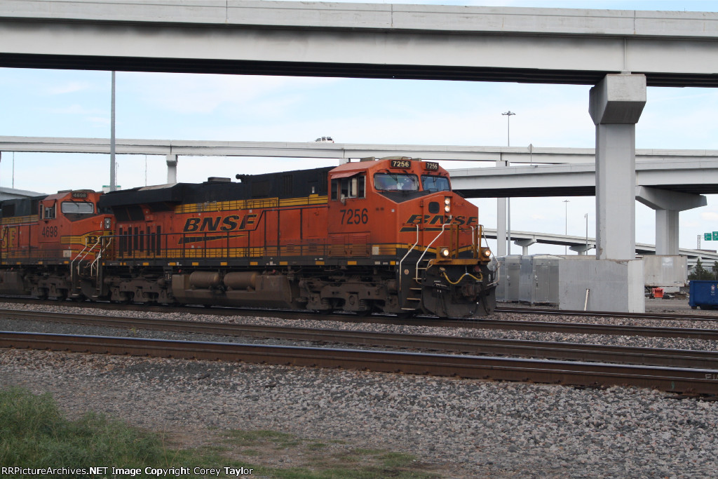 BNSF 7256